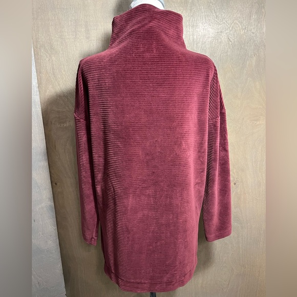 A New Day Burgundy Funnelneck Velvet Ribbed Tunic M - Picture 5 of 7